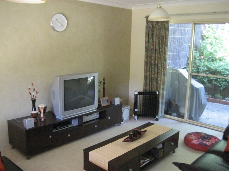 10/33  BOUNDARY ROAD, Pennant Hills NSW 2120