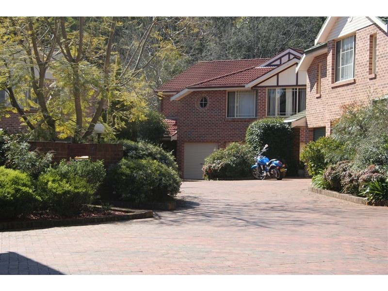 7/8  DALE CLOSE, Thornleigh NSW 2120