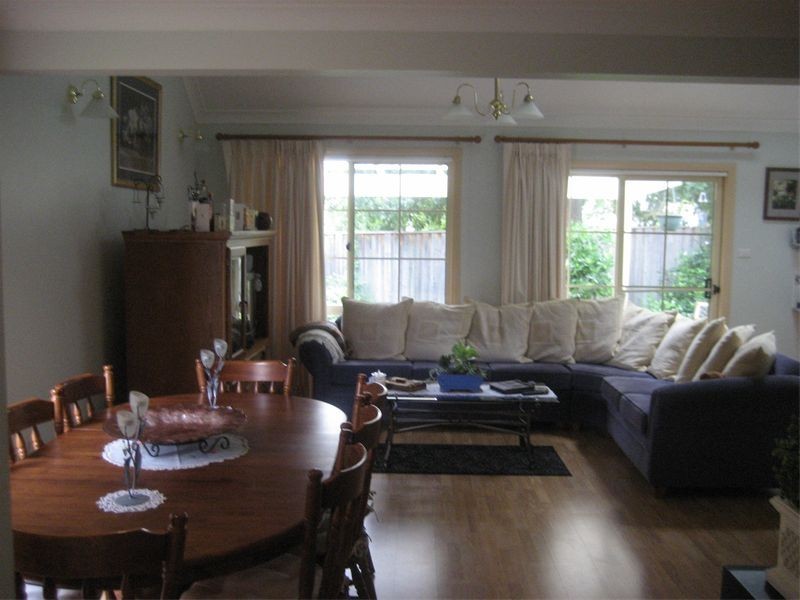 9/8  Dale Close, Thornleigh NSW 2120