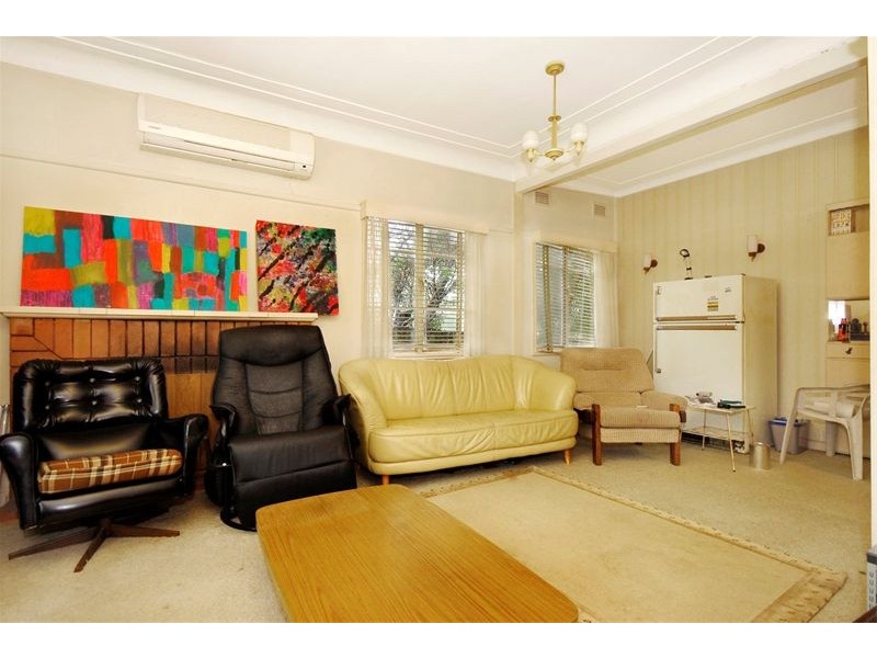 26  HANDLEY AVENUE, Thornleigh NSW 2120