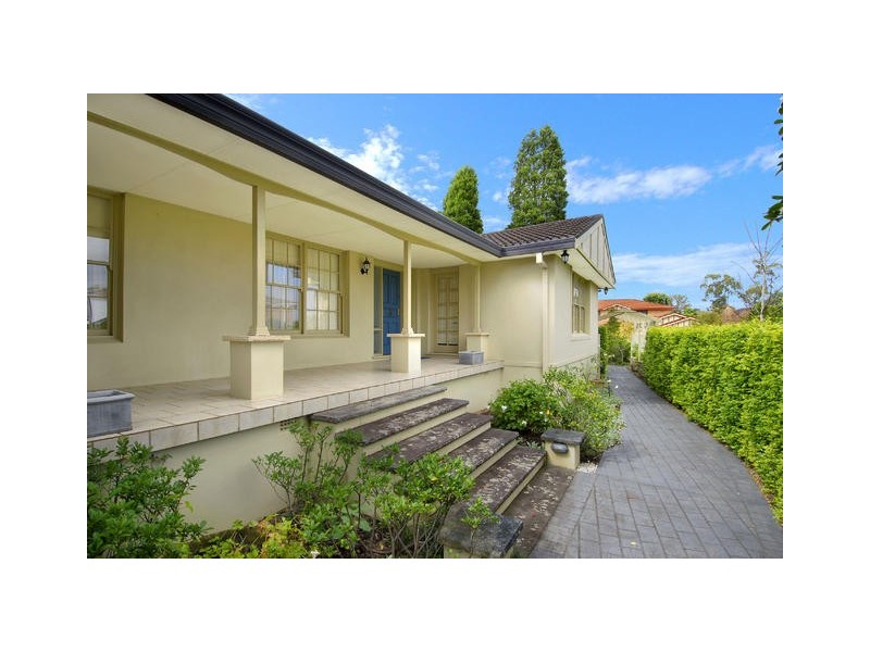 11  FARRER AVENUE, West Pennant Hills NSW 2125