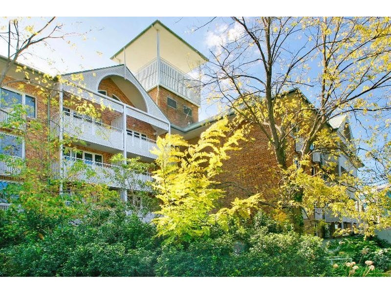 2 CITY VIEW ROAD, Pennant Hills NSW 2120