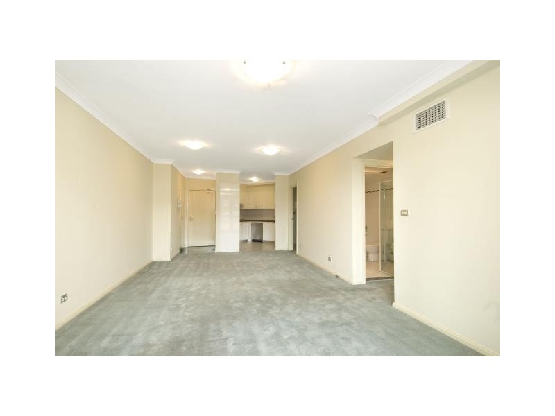 202/5  City VIew Road, Pennant Hills NSW 2120