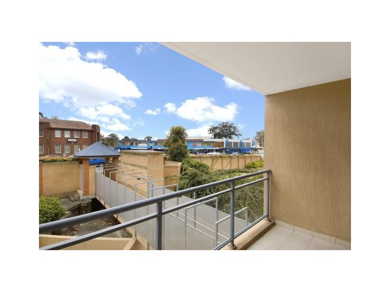 202/5  City VIew Road, Pennant Hills NSW 2120