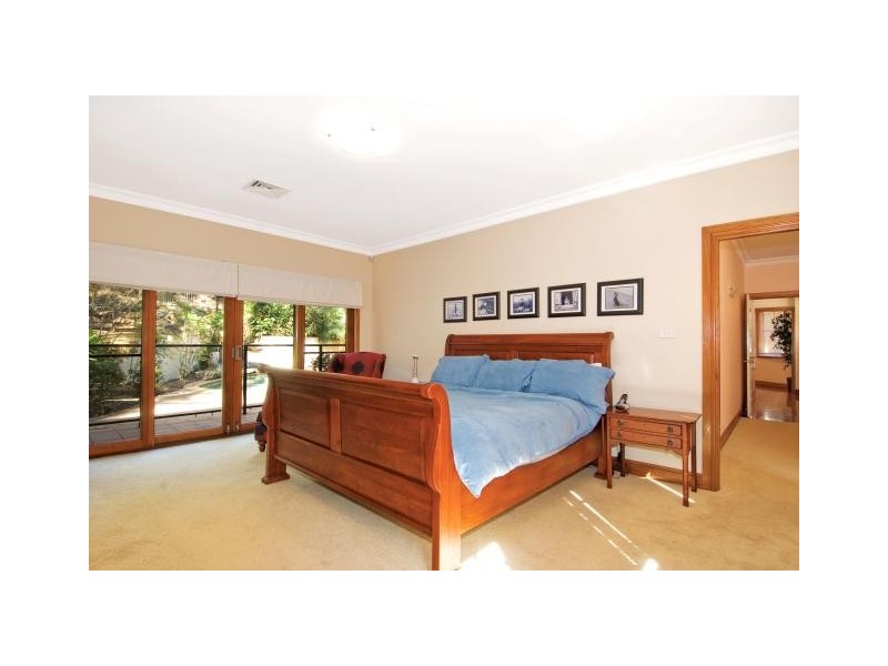 6 Ferncliffe Road, Glenhaven NSW 2156