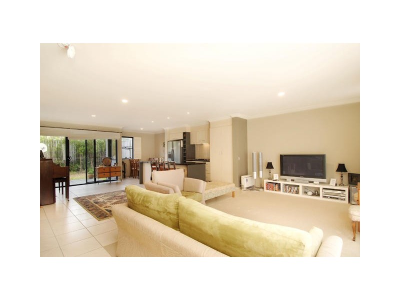 24 Silverash Way, Thornleigh NSW 2120