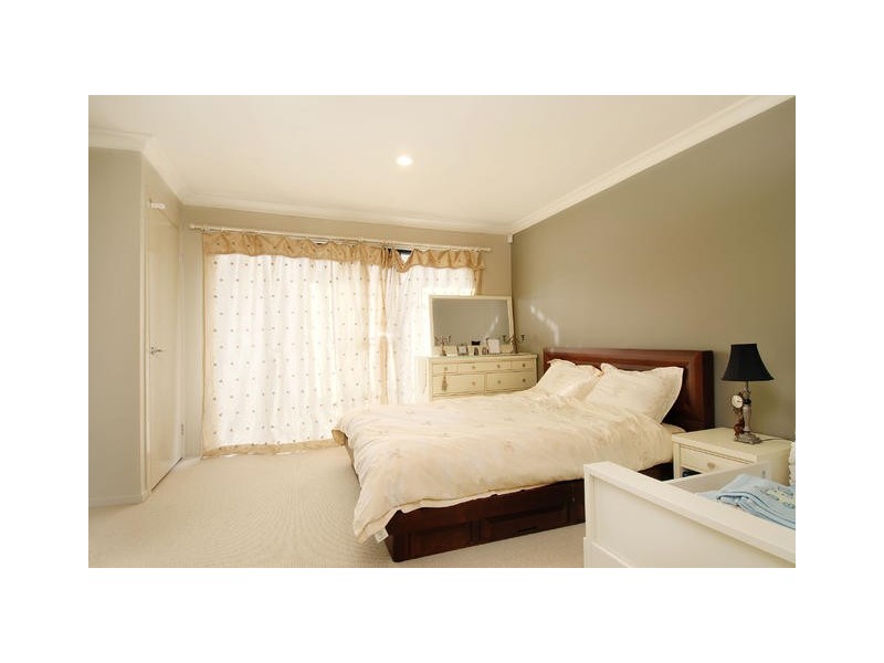 24 Silverash Way, Thornleigh NSW 2120