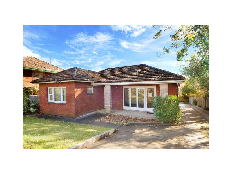 26 Yarrara Road, Pennant Hills NSW 2120