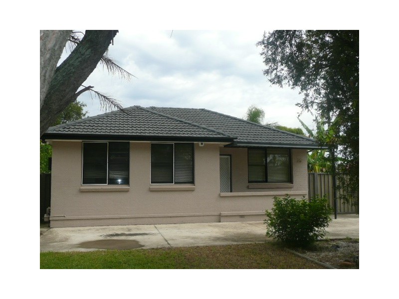 29 Bennett Rd, Colyton NSW 2760