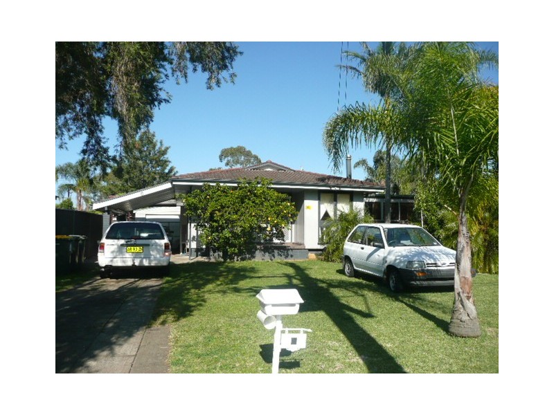 6 Tapiola Ave, Hebersham NSW 2770