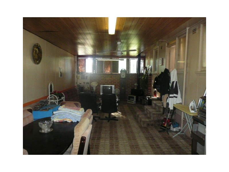 6 Tapiola Ave, Hebersham NSW 2770