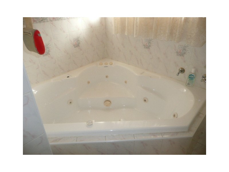 11 Odelia Cres, Plumpton NSW 2761