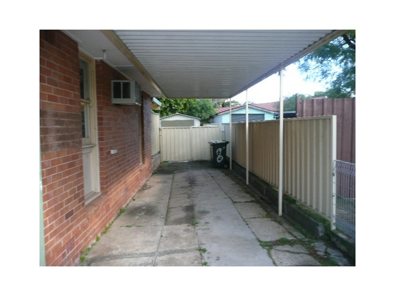 8 Lang Avenue, Blackett NSW 2770