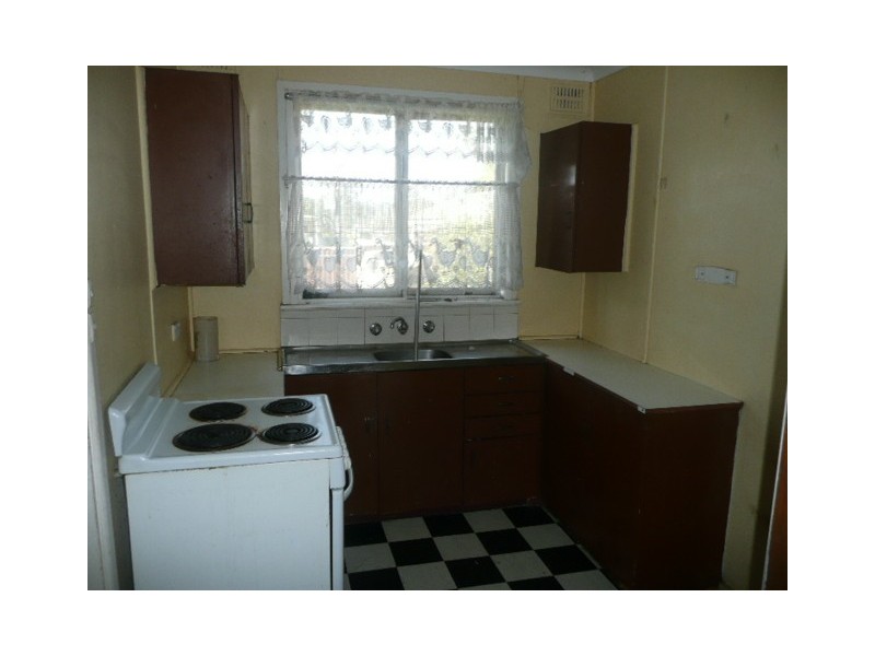 50 Kavieng Ave, Whalan NSW 2770