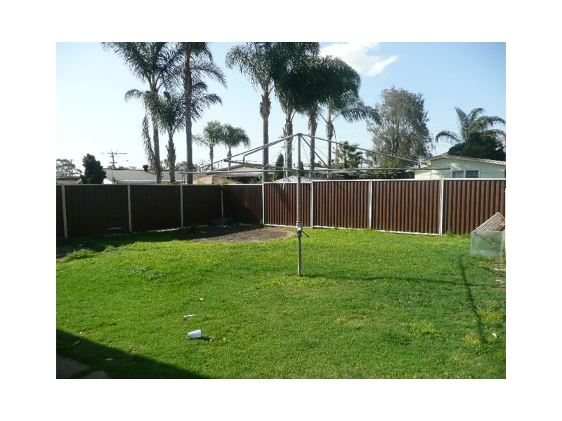 50 Kavieng Ave, Whalan NSW 2770