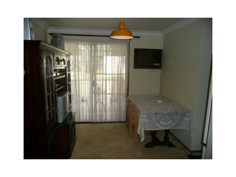 10 Lamerton St, Oakhurst NSW 2761