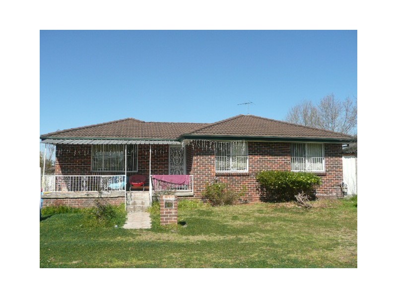 16 Reston Avenue, Hebersham NSW 2770