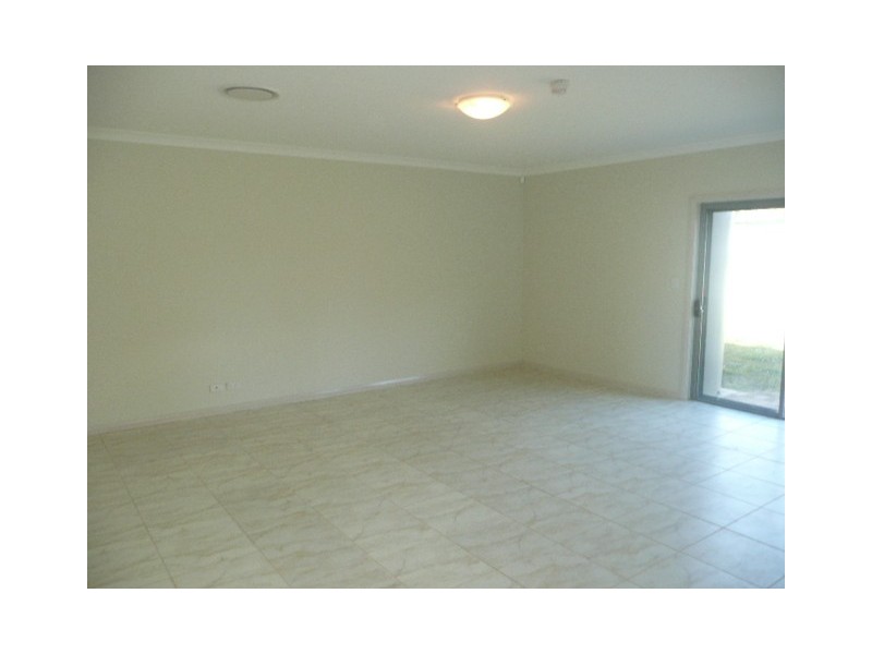 6 Headcorn Ave, Mount Druitt NSW 2770