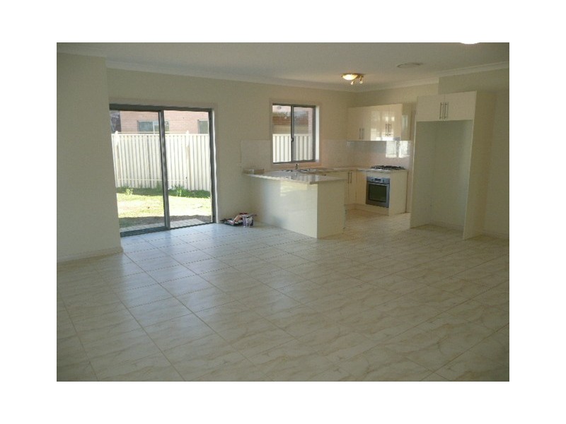 04 Headcorn Ave, Mount Druitt NSW 2770