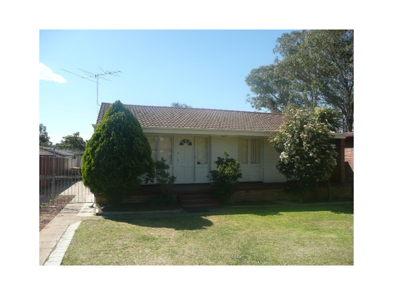 14 Devaney Street, Blackett NSW 2770