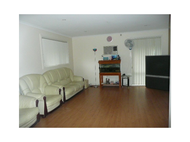 26 Feramin Avenue, Whalan NSW 2770