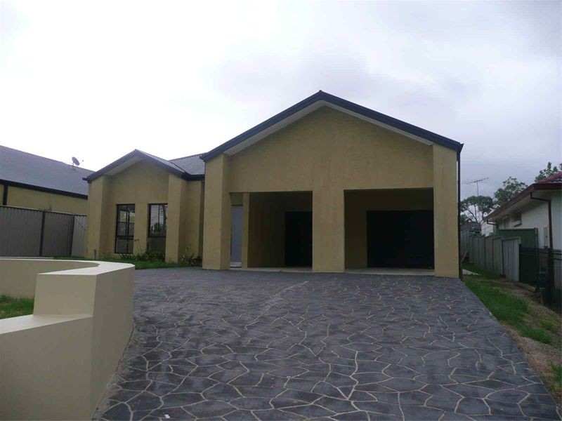 111 Melbourne Street, Oxley Park NSW 2760