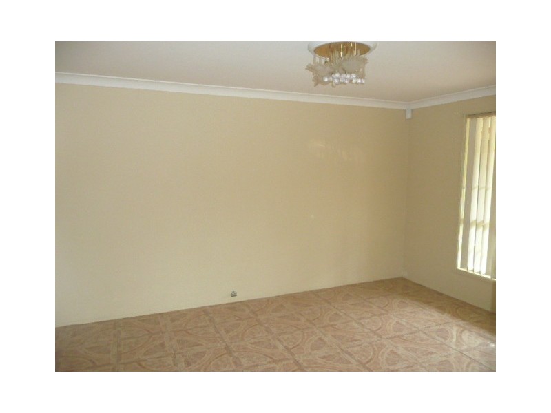 4 Doris Street, Emerton NSW 2770