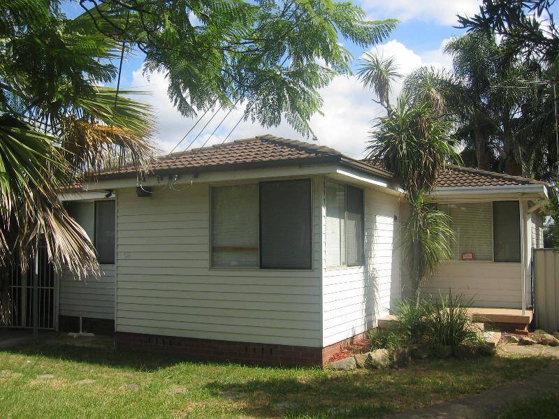 35 Labrador Street, Rooty Hill NSW 2766