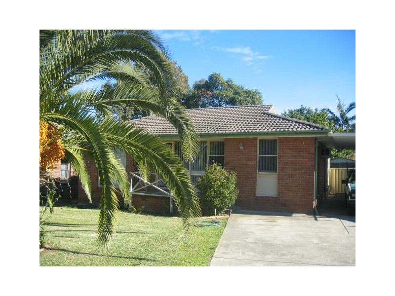 8 Lang Avenue, Blackett NSW 2770