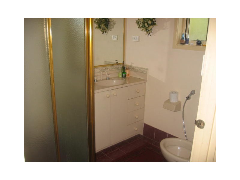 28  debbie circut, Mount Druitt NSW 2770