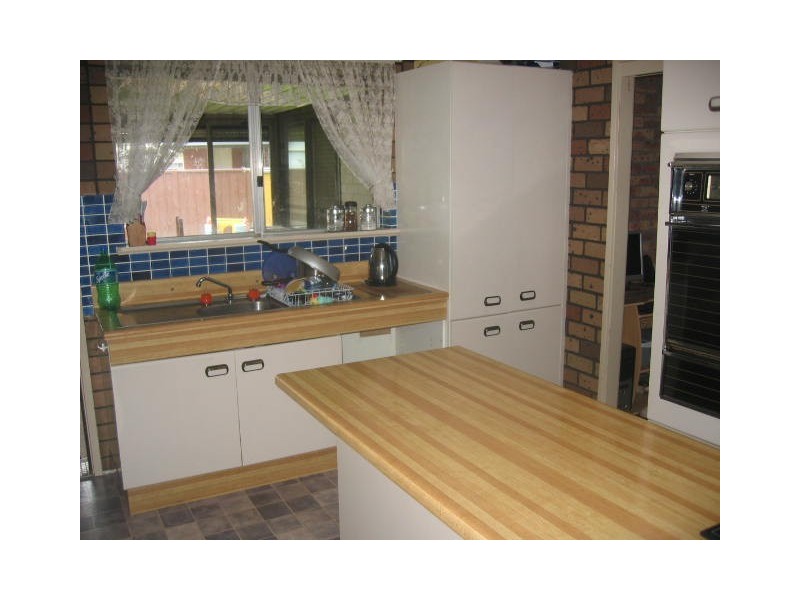 6  Tarun Place, Dharruk NSW 2770