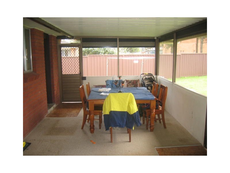 6  Tarun Place, Dharruk NSW 2770