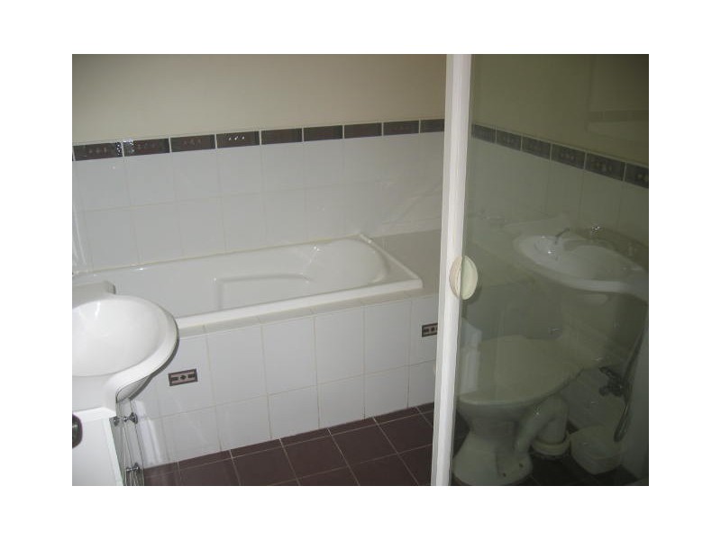 6  Bond Place, Oxley Park NSW 2760