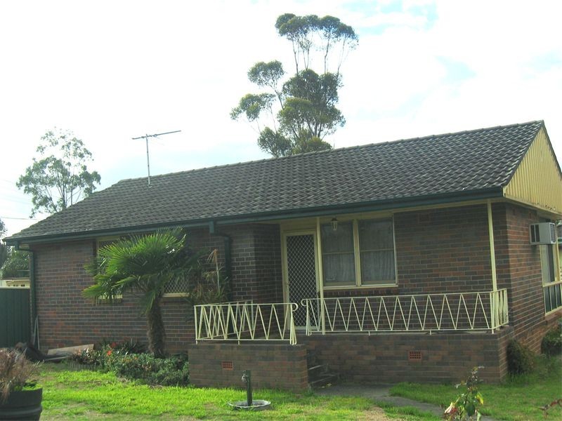 2  Muddie Street, Blackett NSW 2770