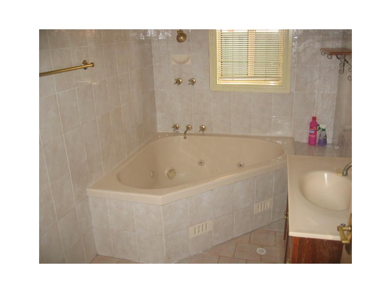 31  ropes creek rd mt druitt, Mount Druitt NSW 2770