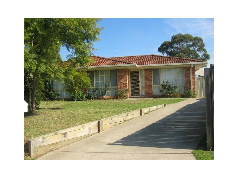 25  Dermont street, Hassall Grove NSW 2761