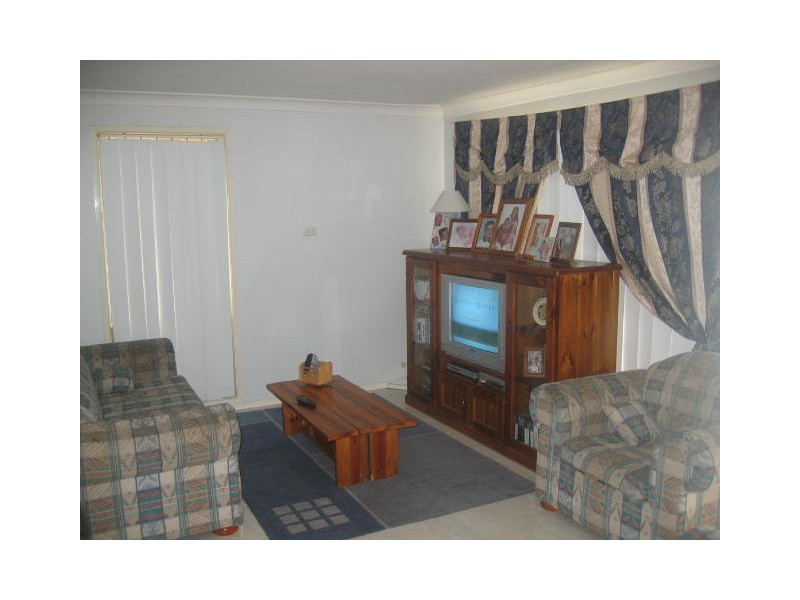 25  Dermont street, Hassall Grove NSW 2761