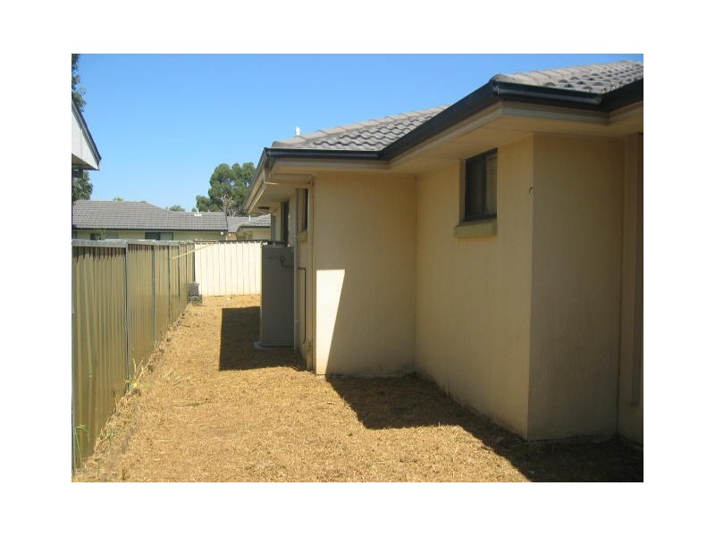 Level 1 1-84  Adelaide Street, Oxley Park NSW 2760