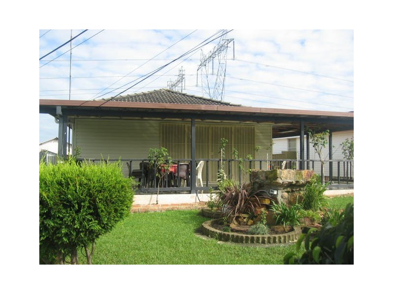 28  Finisterie Avenue, Whalan NSW 2770