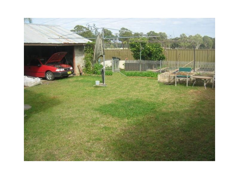 28  Finisterie Avenue, Whalan NSW 2770