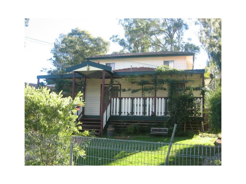 50  Manila Road, Lethbridge Park NSW 2770