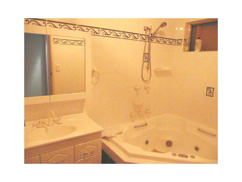 32  Saidor Road, Whalan NSW 2770