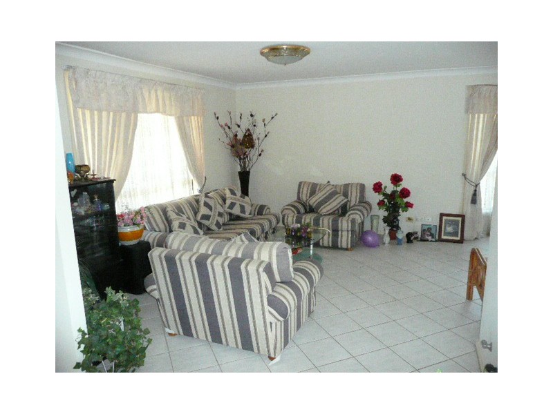 4  Gosha Pl, Rooty Hill NSW 2766