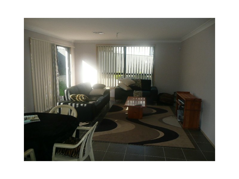 12  Drummond Avenue, Ropes Crossing NSW 2760