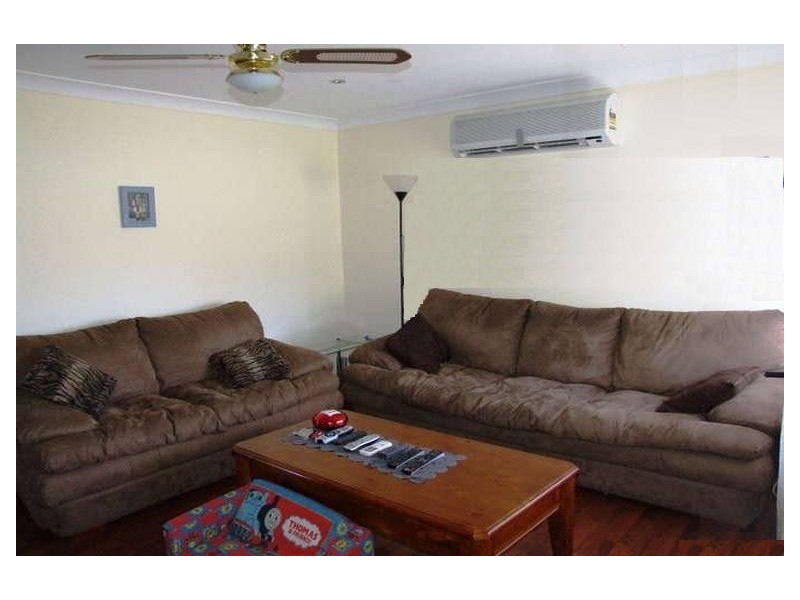 15  Dillion Street, Oakhurst NSW 2761