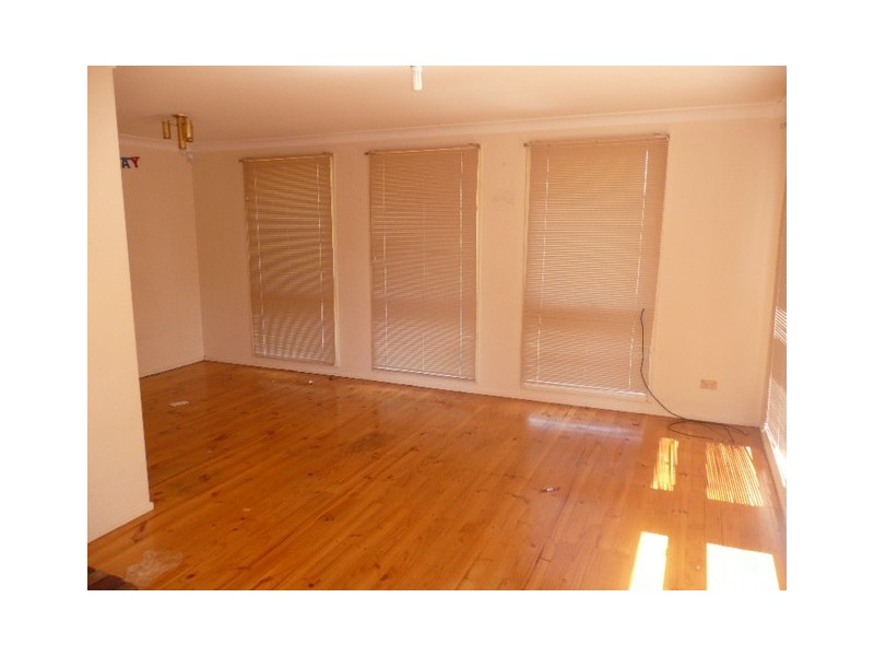 1  Adcoch Place, Bidwill NSW 2770