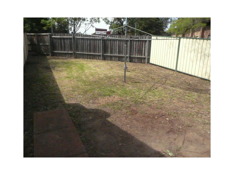 2/9  Guass Place, Tregear NSW 2770