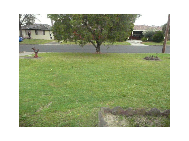25  Milton st, Colyton NSW 2760