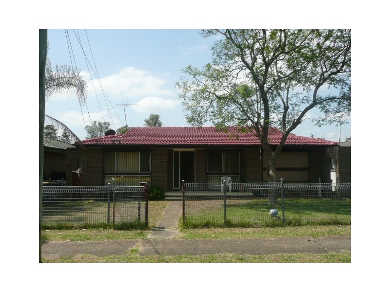 7  Tempi Place, Dharruk NSW 2770