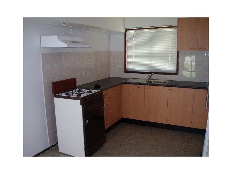 2/28 Budgeree Road, Toongabbie NSW 2146